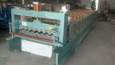 China Industrial Steel Roof Tile Roll Forming Machine With Automatic SAJ Inverter supplier