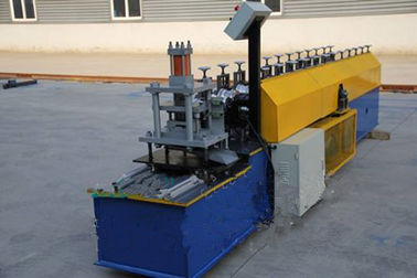 China Industrial Steel Roller Shutter Forming Machine For 0.3 - 0.8mm Thickness Sheet supplier